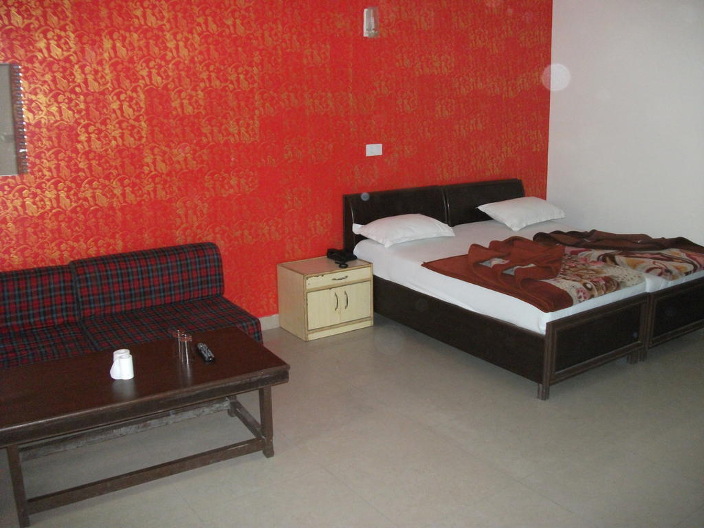 Hotel Shalimar Nowe Delhi Pokój zdjęcie
